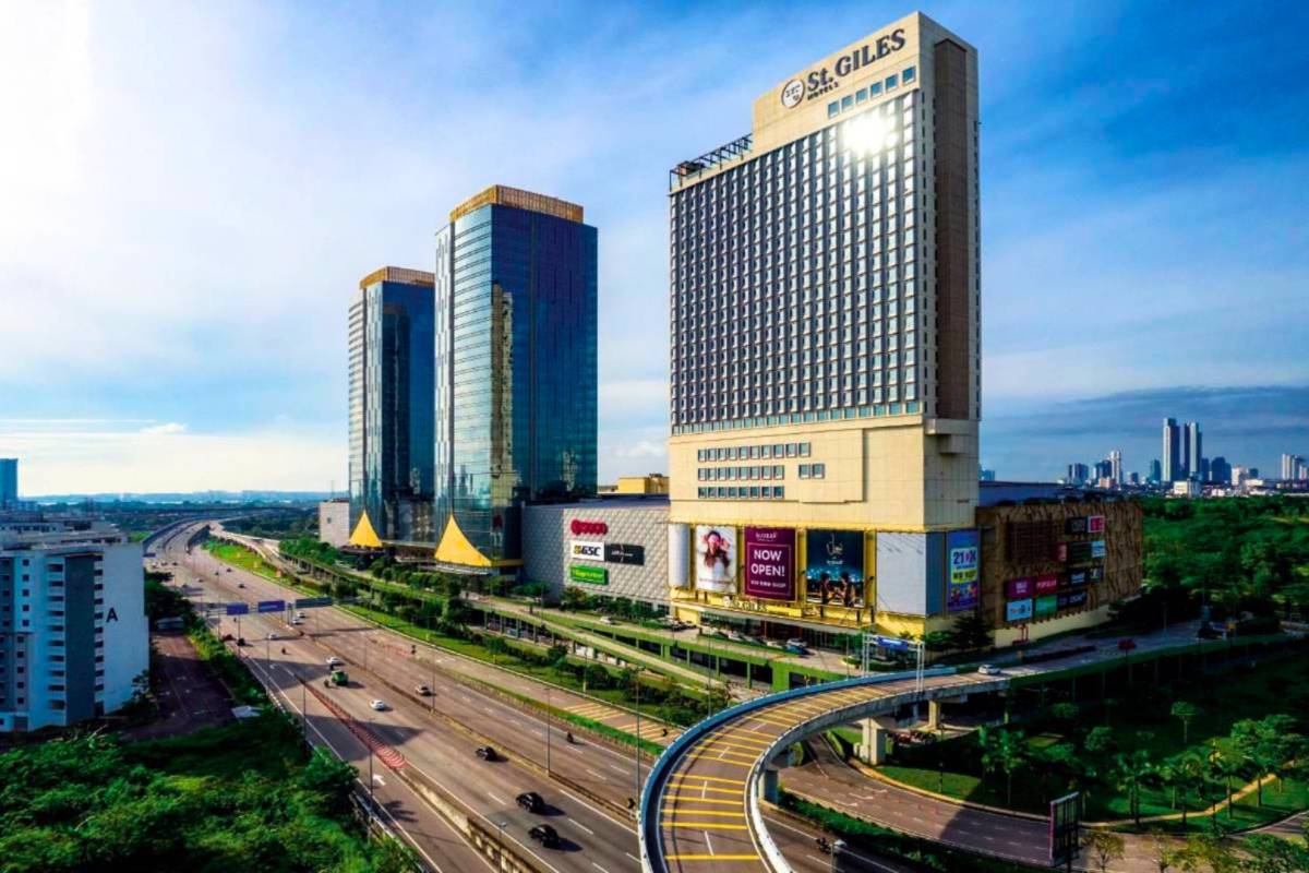 Best Food at Mid Valley Southkey: What to Eat Before Shopping, Cinema or the Drive Home